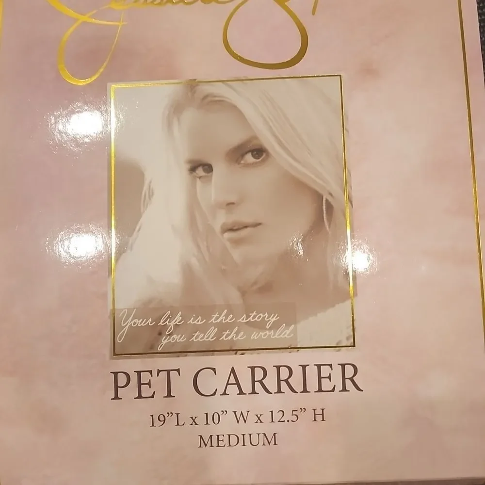 Jessica Simpson new specs